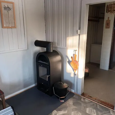別荘 Hus Med Masse Overnattingsplasser Pa Muruvang Gard