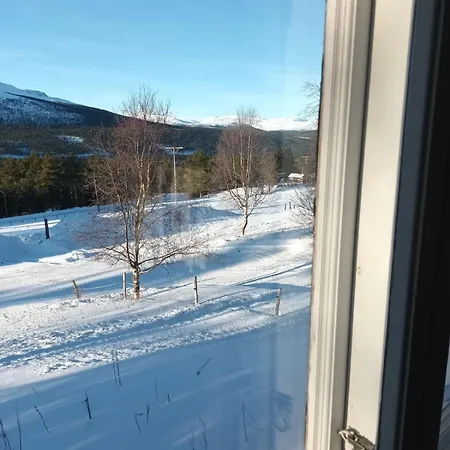 Hus Med Masse Overnattingsplasser Pa Muruvang Gard *